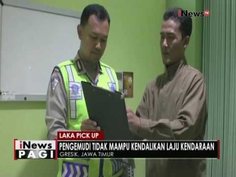 Mobil Pick Up terjun bebas - iNews Pagi 17/11