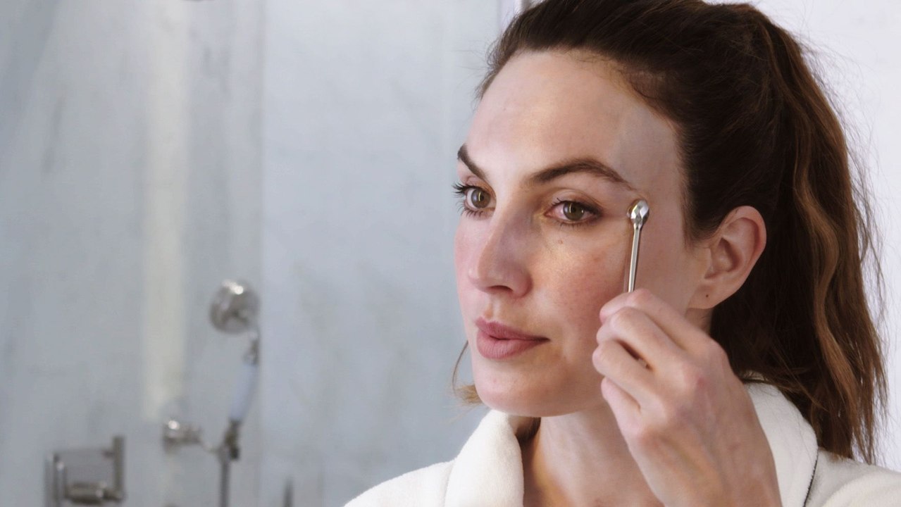 Elizabeth Chambers Shares Her Nighttime Skincare Routine