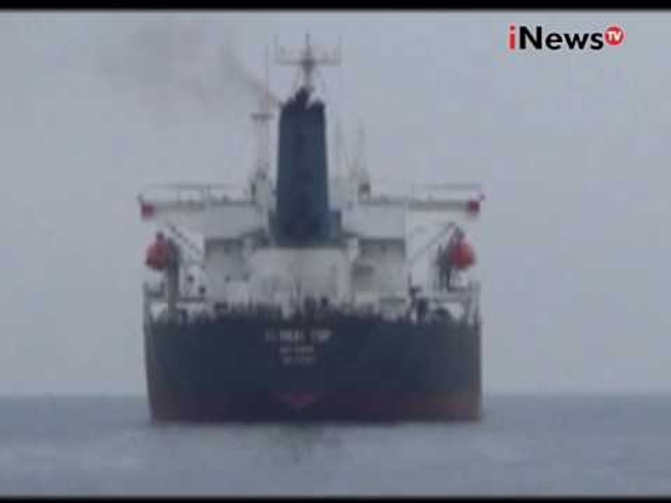 Pencarian korban kapal tabrakan di Tuban, Jatim diperluas hingga Semarang - iNews Siang 23/11