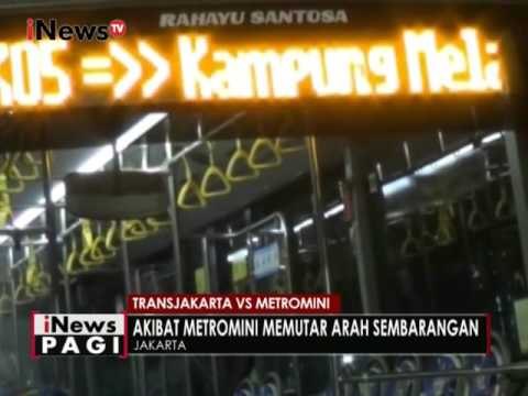 Melaju ugal - ugalan, Metromini tabrak bus TransJakarta - iNews Pagi 13/12