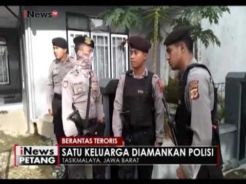 Tim Densus 88 mengamankan 1 Keluarga terduga Teroris - iNews Petang 15/12