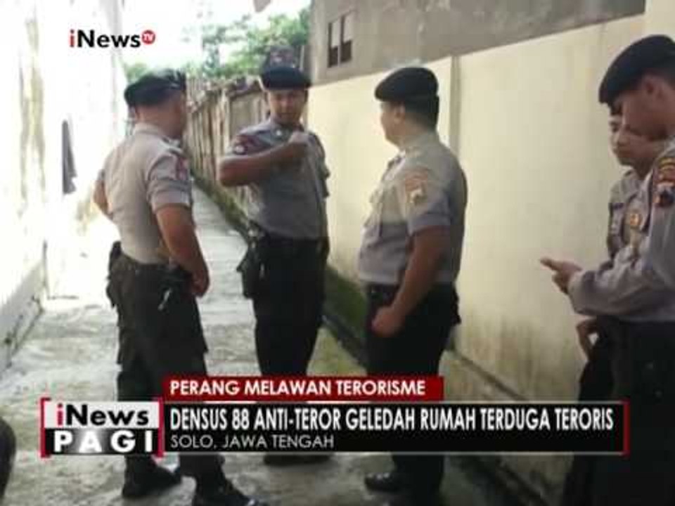 Densus 88 kembali menangkap terduga Teroris di Surakarta - iNews Pagi 19/12