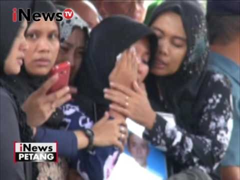 Jenazah serda Suryanto dimakamkan di TPU Gemol - iNews Petang 19/12