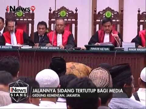 Sidang Ahok kembali digelar dengan agenda uji materi & tertutup dari media - iNews Siang 03/01