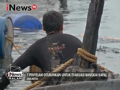 Duka di Teluk Jakarta, 7 penyelam diturunkan untuk evakuasi bangkai kapal - iNews Malam 04/01