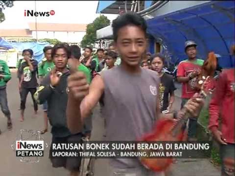 Live Report : Ratusan bonek sudah berada di Bandung - iNews Petang 06/01