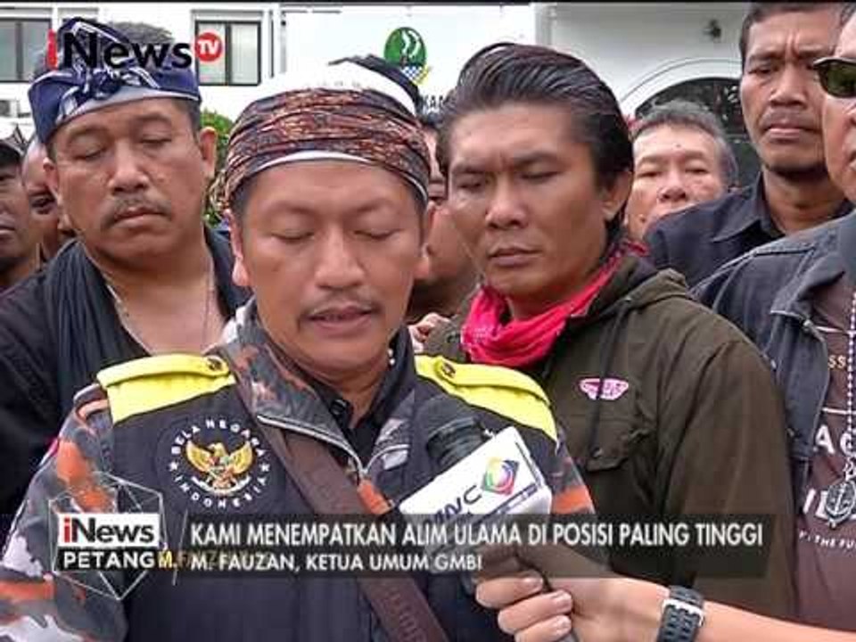 GMBI berdemo didepan gedung DPRD Jabar, desak bubarkan FPI - iNews Petang 16/01