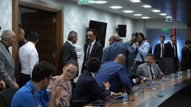 Yeni dönemin öncelikli sektörü turizm olacak