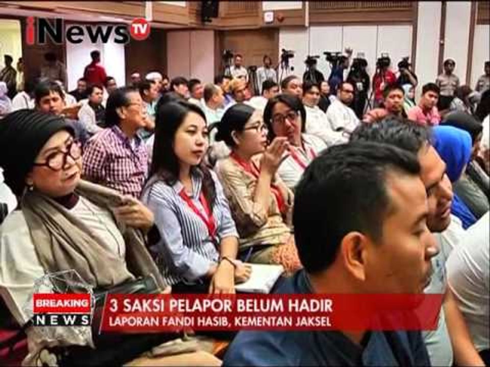 Live Report : Fandi : kuasa hukum Ahok minta ketegasan majelis hakim - iNews Breaking News 24/01