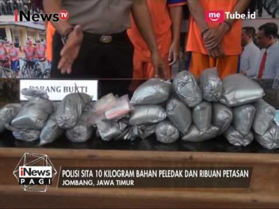 Simpan Puluhan Kg Bahan Peledak, 2 IRT & Seorang Pria Ditangkap Polisi - iNews Pagi 28/05