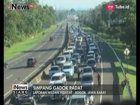 Banyaknya Kendaraan Menuju Kawasan Puncak, Polisi Berlakukan Buka Tutup Jalan - iNews Siang 26/06