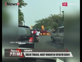 Detik - Detik Angkutan Umum Tabrak Sparator Hingga Membakar Supir Didalamnya - iNews Prime 24/07