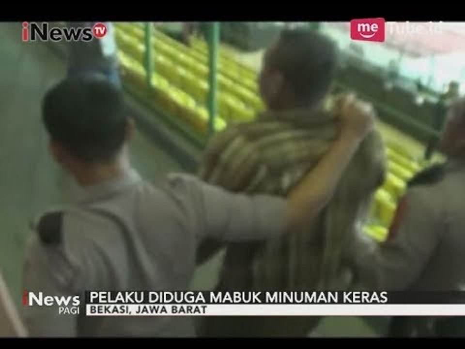 Diduga Mabuk, Oknum Suporter Sepakbola Picu Kerusuhan - iNews Pagi 28/10