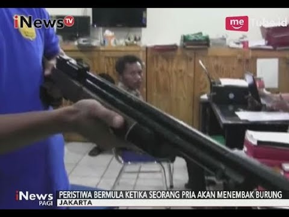 Kurang Handal, Seorang Pria Tak Sengaja Tembak Wanita Dengan Senapan Saat Berburu - iNews Pagi 30/10