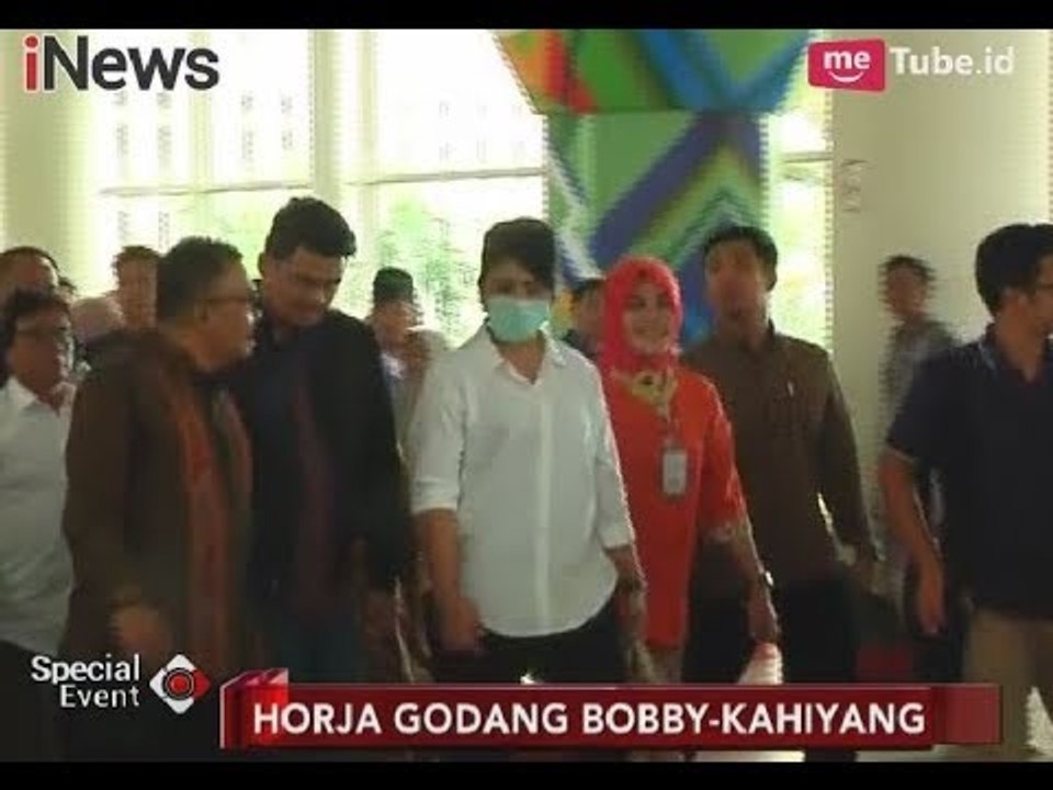 Rombongan Pasangan Kahiyang & Bobby Sudah Tiba di Bandara Kualanamu - Special Event 19/11