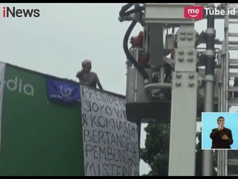 Petugas Berhasil Membujuk Pemuda yang Nekat Memanjat Papan Reklame - iNews Siang 13/12