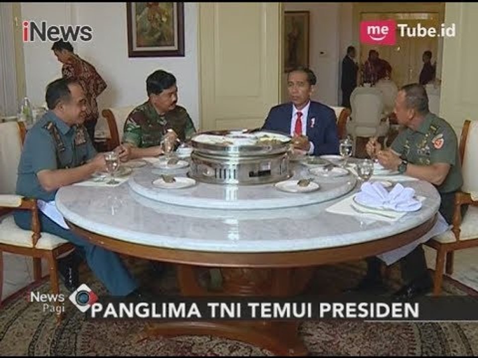 Bahas Industri Strategis Dalam Negeri, Panglima TNI Temui Presiden - iNews Pagi 15/12