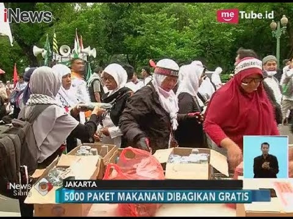 ACT Berikan Paket Makanan Pada Peserta Aksi Bela Palestina - iNews Siang 17/12
