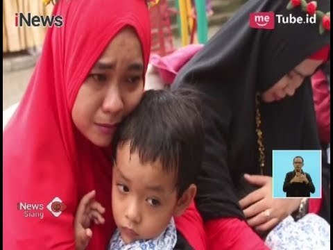 Suasana Haru Prosesi Basuh Kaki yang Diikuti Anak-anak TK di Peringatan Hari Ibu - iNews Siang 22/12