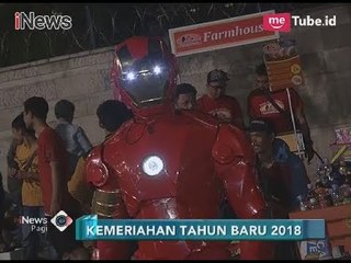 Unik!! Warga Jakarta Sambut Tahun Baru dengan Memakai Costume Player - iNews Pagi 01/01