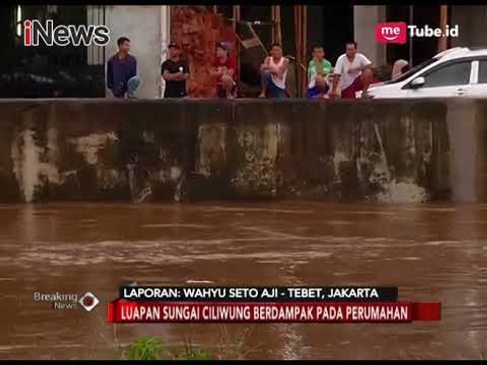 Air Sungai Ciliwung di Tebet Diatas Rata-rata Perumahan Warga Terancam Banjir - Breaking News 05/02