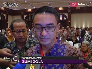 Descargar video: Meski Sudah Jadi Tersangka Zumi Zola Tetap Bertugas Sebagai Kepala Daerah - iNews Sore 07/02