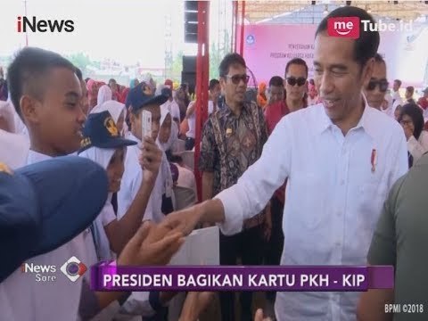 Kunjungan Kerja ke Sumbar, Presiden Jokowi Bagikan Kartu PKH - KIP - iNews Sore 08/02