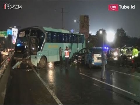 Bus Tabrak Pembatas Jalan Tol KM 10 Senayan, Berujung Kecelakaan Beruntun - iNews Pagi 12/02