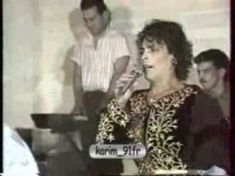 Cheikha djenia waguef aand el poteau