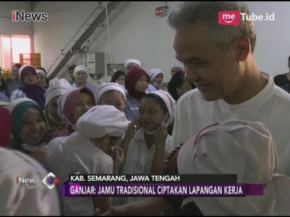 Kunjungi Pabrik Jamu, Ganjar Disambut Hangat Buruh Perempuan - iNews Sore 09/03