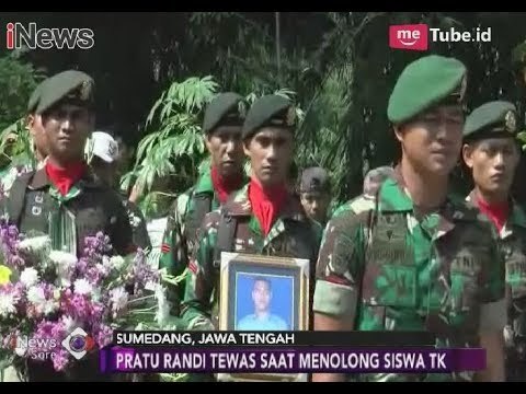 Haru!! Tak Kuasa Antar Jenazah ke Pemakaman, Ibunda Pratu Randi Pingsan - iNews Sore 11/03