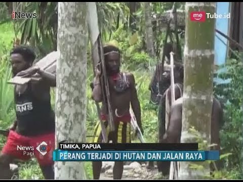 Tembakkan Gas Air Mata, Aparat Gabungan Bubarkan Perang Adat di Timika - iNews Pagi 14/03