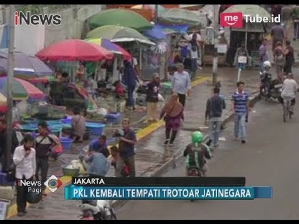 Polemik PKL Jatinegara Tak Terselesaikan, Fungsi Trotoar Masih Terganggu - iNews Pagi 22/03