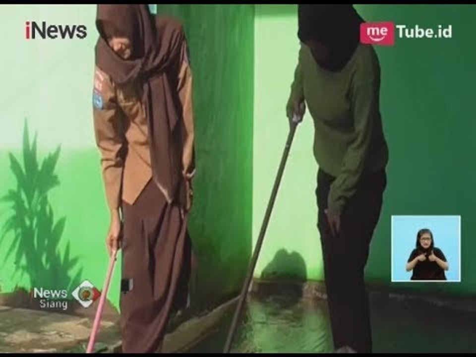 Banjir di Mamuju Akibatkan Para Pelajar Tak Bisa Laksanakan Ujian - iNews Siang 23/02