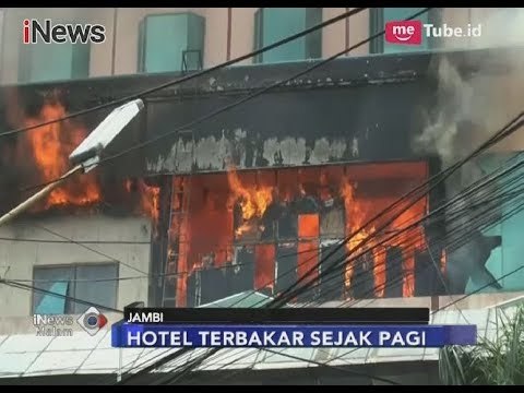Kurang Fasilitas Menjadi Kendala Petugas Gabungan Padamkan Api Hotel Novita - iNews Malam 09/04