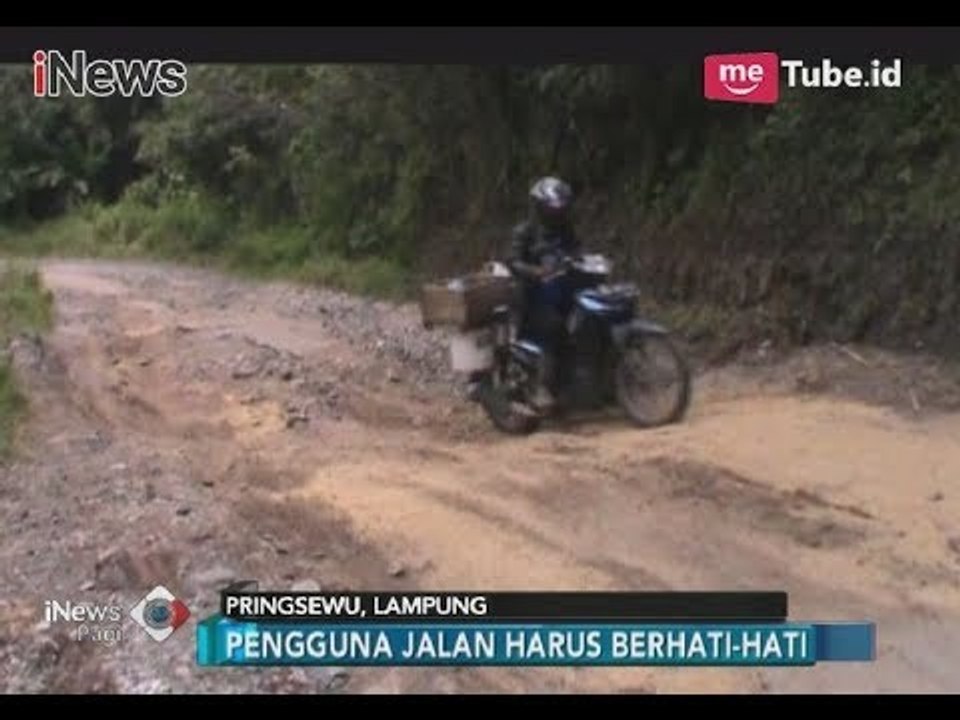 Hati-hati!! Begini Kondisi Jalan Penghubung Pringsewu, Lampung yang Rusak Parah - iNews Pagi 10/04