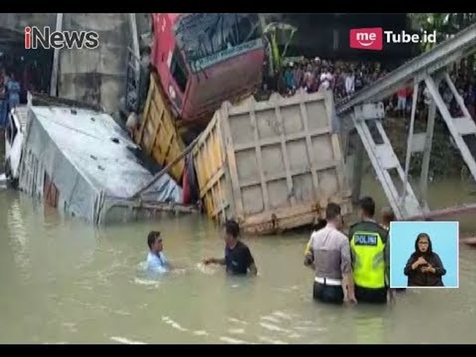 Jembatan Tuban-Lamongan Ambruk, Pengendara Motor Tewas Masih Terjebak - iNews Siang 17/04