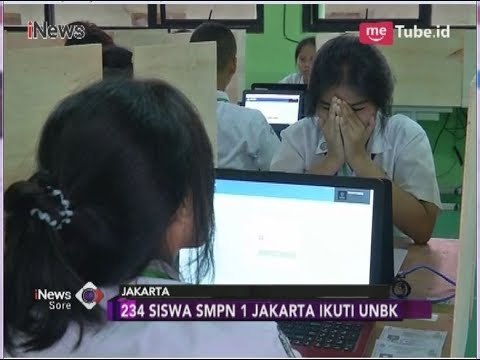 Komputer Terbatas, Siswi di SMPN 1 Jakarta UNBK Pakai Laptop Orang Tua - iNews Sore 23/04
