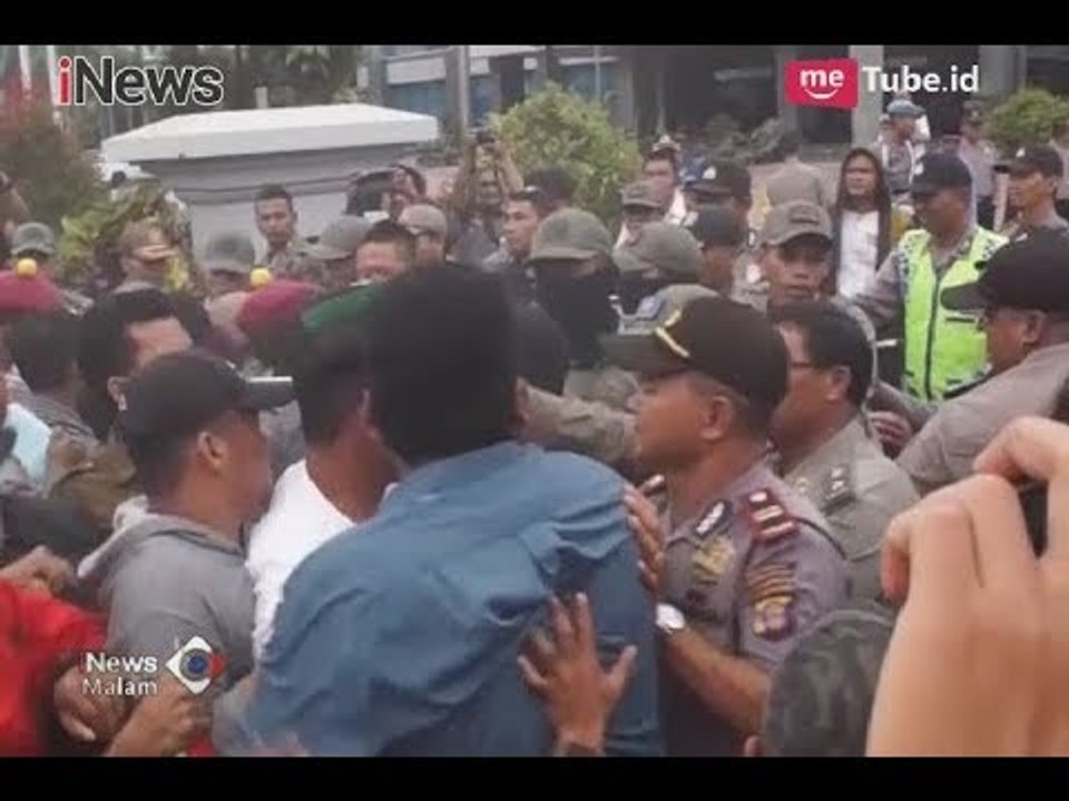 Demo Hardiknas Mahasiswa di Samarinda dan Makassar Berakhir Ricuh - iNews Malam 02/05