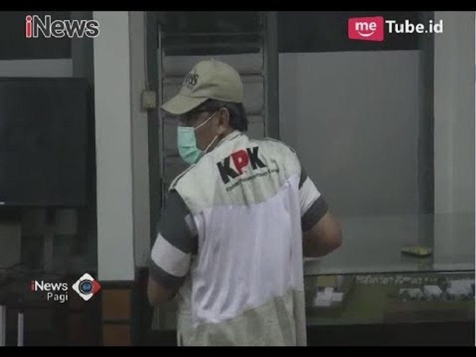 Geledah Kantor Dinas PUPR Sumedang, KPK Sita 11 Dokumen - iNews Pagi 08/05