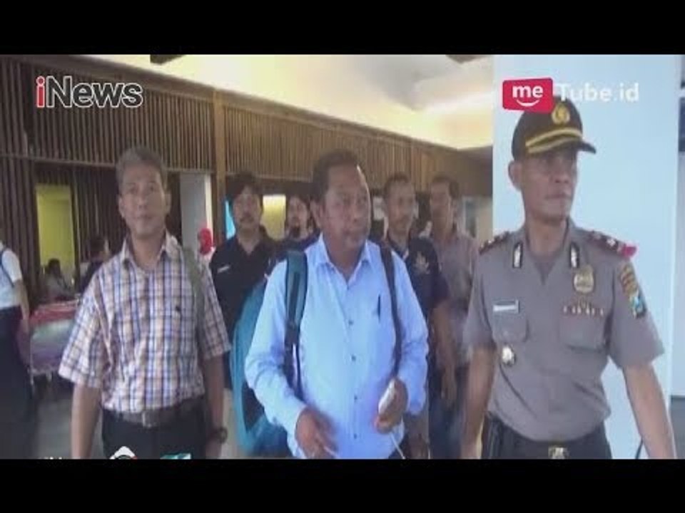 Bercanda Soal Bom, 2 Anggota DPRD Diturunkan dari Pesawat dan Diamankan Polisi - iNews Pagi 24/05