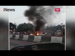 Tải video: Tolak Pengosongan Rumah Dinas TNI AD, Warga Blokade Jalan dan Bakar Ban - Breaking News 09/05