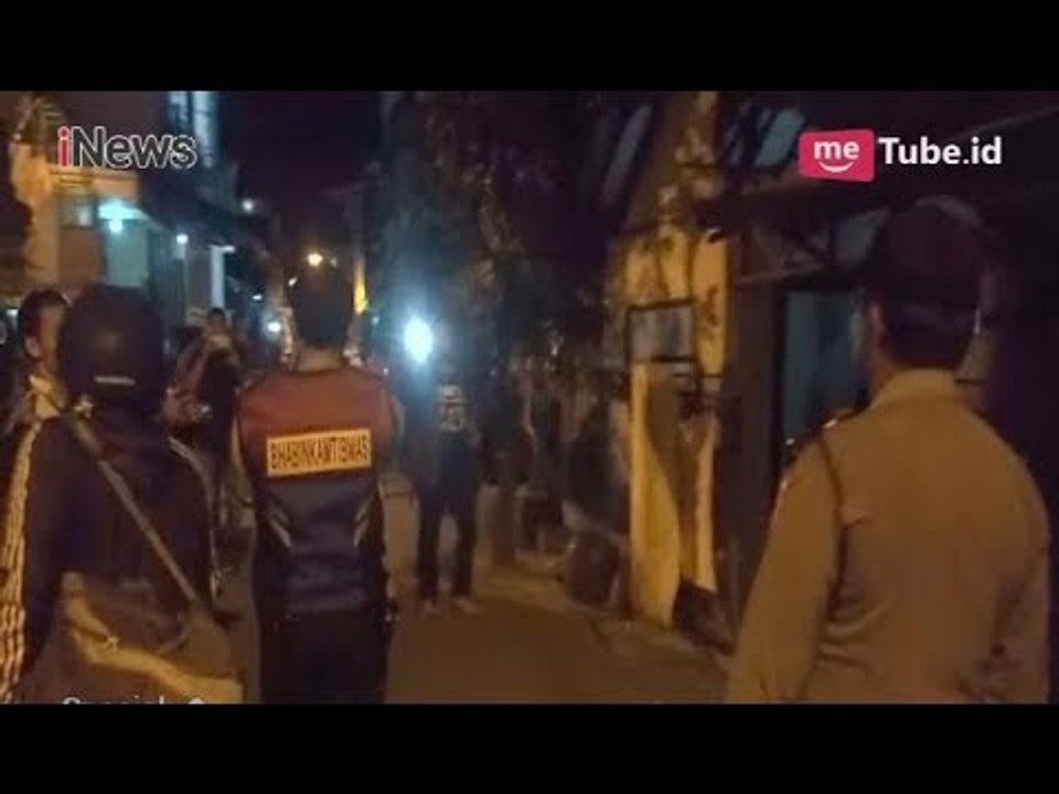Video Amatir Densus 88 Gerebek dan Tembak Mati Terduga Teroris di Surabaya - Special Report 15/05