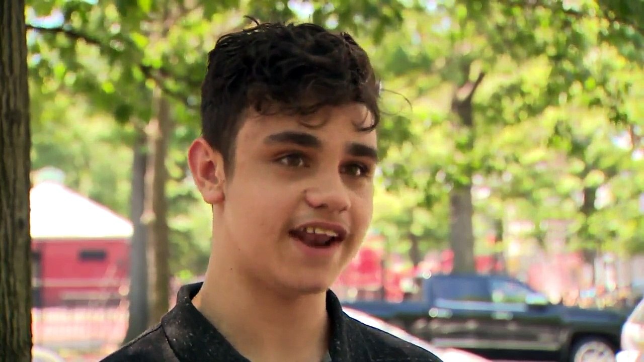 Mom Says Two Puppies from New York Store Were Sick, Died Within Weeks