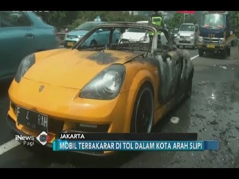 Mobil Sport Mewah Hangus Terbakar di Tol Slipi - iNews Pagi 21/05
