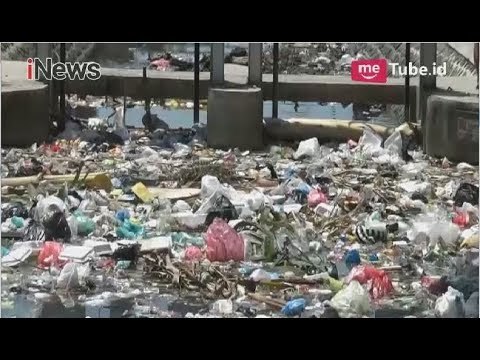 Bau Busuk! Ini Penampakan Lautan Sampah di Sungai Dawuhan Situbondo - iNews Pagi 21/05