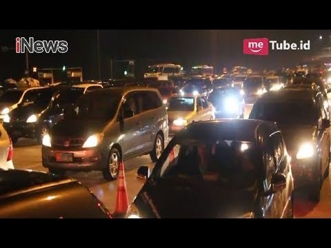 Akibat Penumpukan Kendaraan di Tol Palimanan, Sistem Satu Arah Diberlakukan - iNews Pagi 14/06