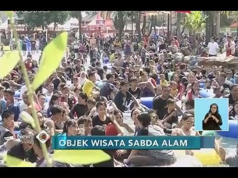 Lautan Manusia di Wahana Kolam Ombak Wisata Taman Air Sabda Alam - iNews Siang 18/06