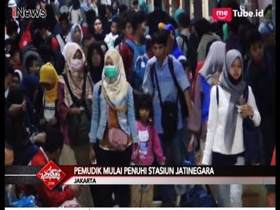 Pemudik Arus Balik Penuhi Stasiun Jatinegara - iNews Pagi 21/06