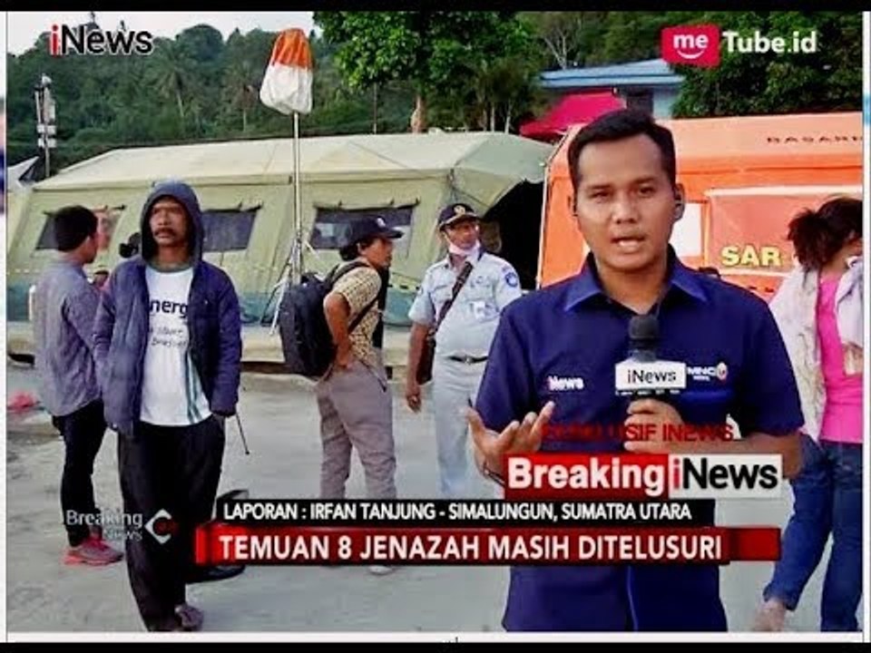 Warga Padati Dermaga Tepi Danau Toba Menunggu Proses Evakuasi KM Sinar Bangun - Breaking iNews 28/06